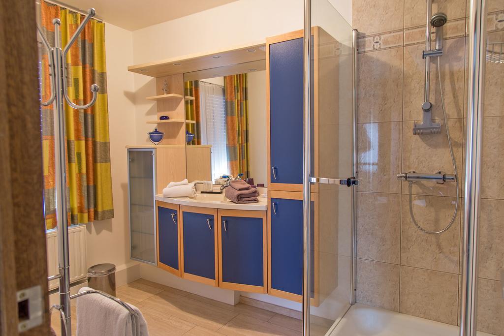 Hotel Wilgenhof Maaseik Kültér fotó
